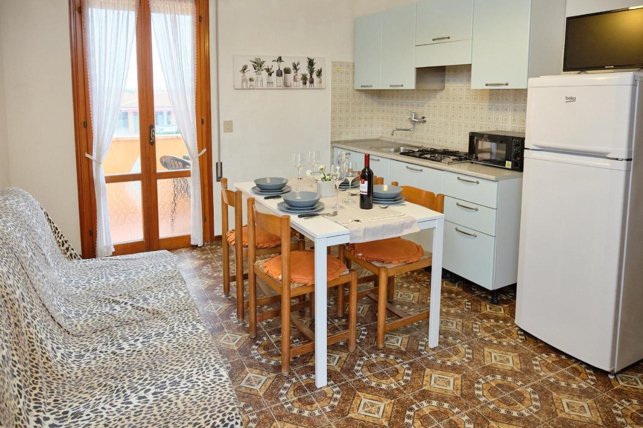 Peaceful Flat With Direct Beach Access Rosolina Mare Luaran gambar